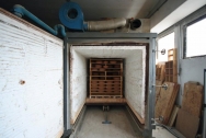 Shuttle kiln, gas heated