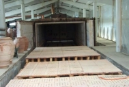 Shuttle kiln, gas heated