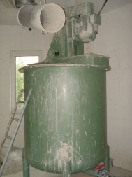 Tub with solvent agitator, used
