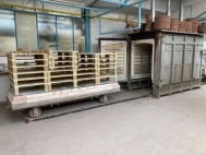 Shuttle kiln, electrically heated, with 2 doors, rails bounded, 1300°C - used